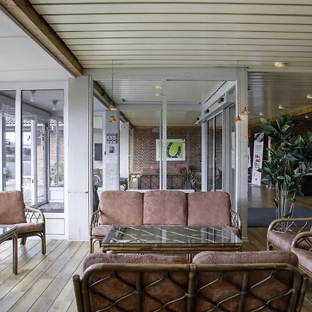 Hotel Lynggaarden 3*